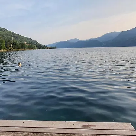 Beautiful Place A D'orta Mit Direktem Seezugang Apartment Omegna