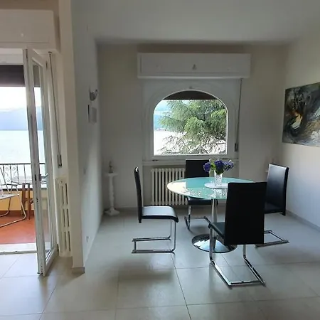Beautiful Place A D'orta Mit Direktem Seezugang Apartment