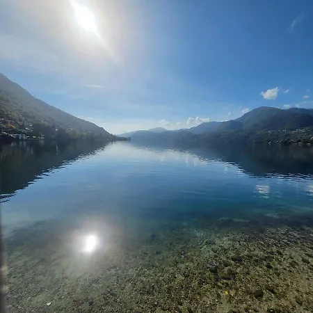 Beautiful Place A D'orta Mit Direktem Seezugang Lägenhet Omegna